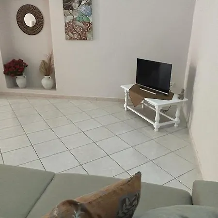 92100home Apartment